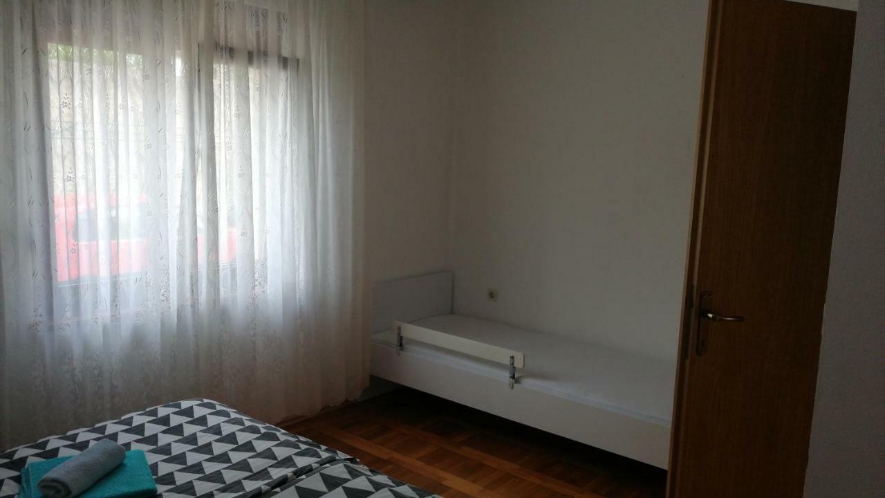 Apartman Valentic Διαμέρισμα Jadranovo Εξωτερικό φωτογραφία