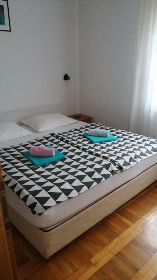 Apartman Valentic Διαμέρισμα Jadranovo Εξωτερικό φωτογραφία
